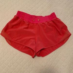 Hotty Hot Shorts 2.5”-red